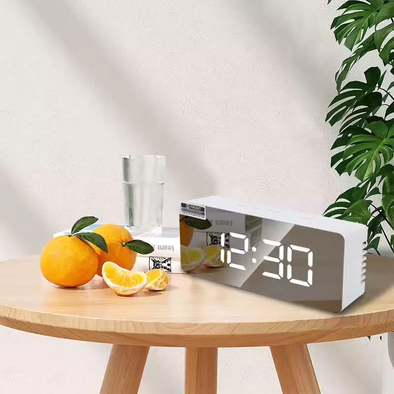 1 Adet Beyaz Dijital Saat LED  - Lighting Home Decor Wall Clocks incelemesi ve fiyatı